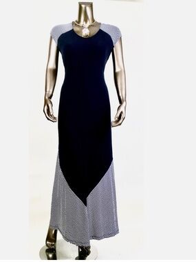 *NWT CLOSING-SALE CHICO'S SIZE-1 BLACK STRIPE MAXI DRESS (M-8)